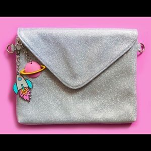 Studio DIY Silver Sparkle Clutch & Spaceship chain